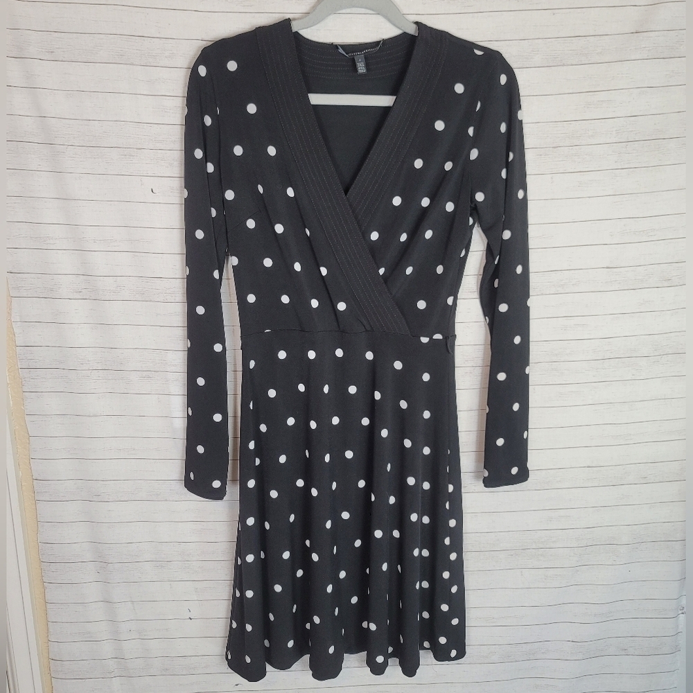 WHBM POLKA DOT REVERISIBLE DRESS, SZ 4